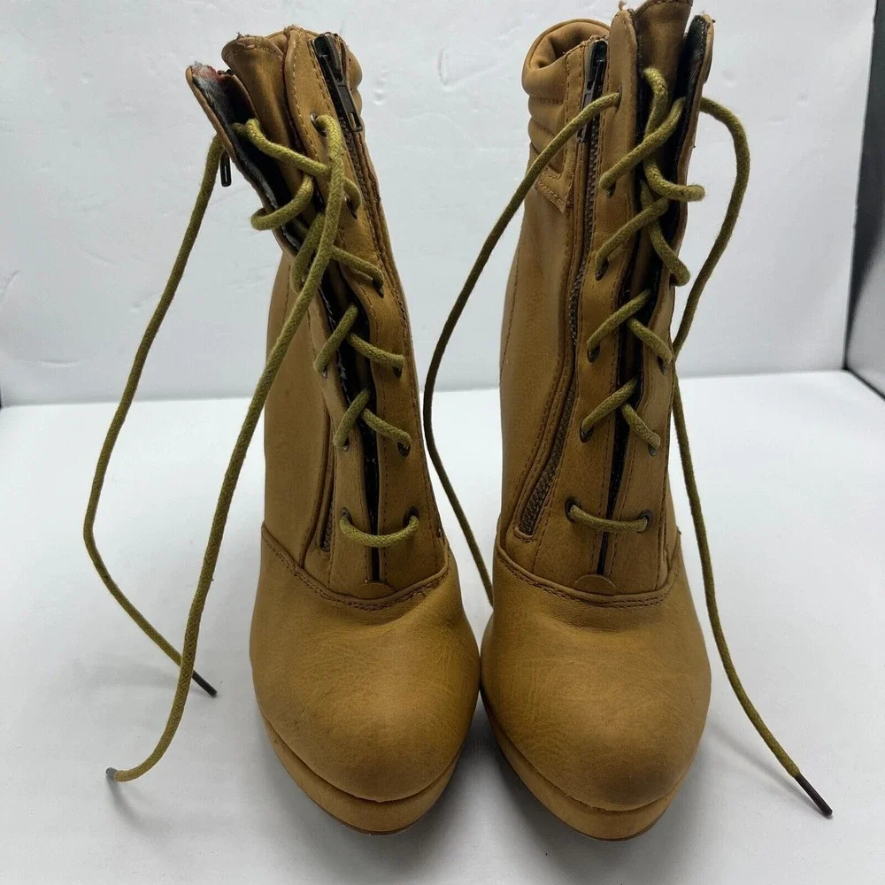 Steve Madden women's zip lace‎ boots tan size 7.5